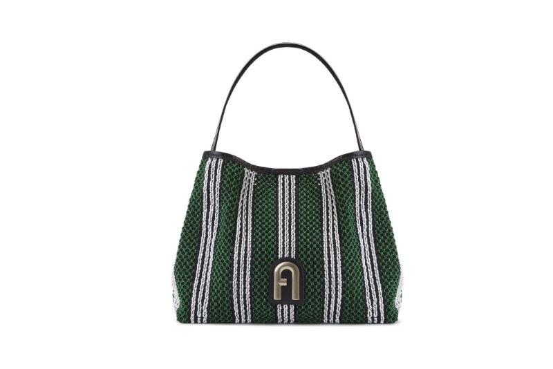 Primula條紋編織面料大型號手袋/$4，360/Furla。