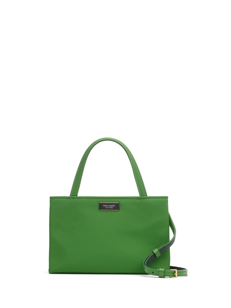 Sam Icon尼龍手袋/$2，500/kate spade New York。