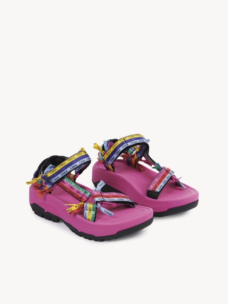 涼鞋2023|Chlo&eacute;×Teva限量系列Hurricane XLT2 Ampsole涼鞋/$4，700/。