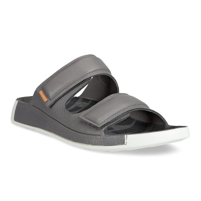 涼鞋2023|60周年限定紀念男裝Ecco Cozmo 60涼鞋/$1，099/Ecco。 