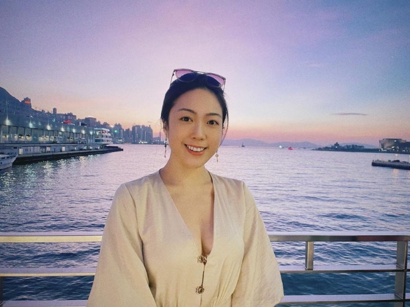 唐海汶早前曬出低胸照。
