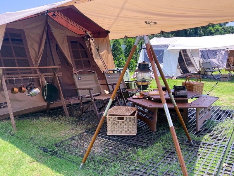 位于沙頭角的Ogawa Type 52R小山屋，強調將時尚、生活美學融入露營之中。