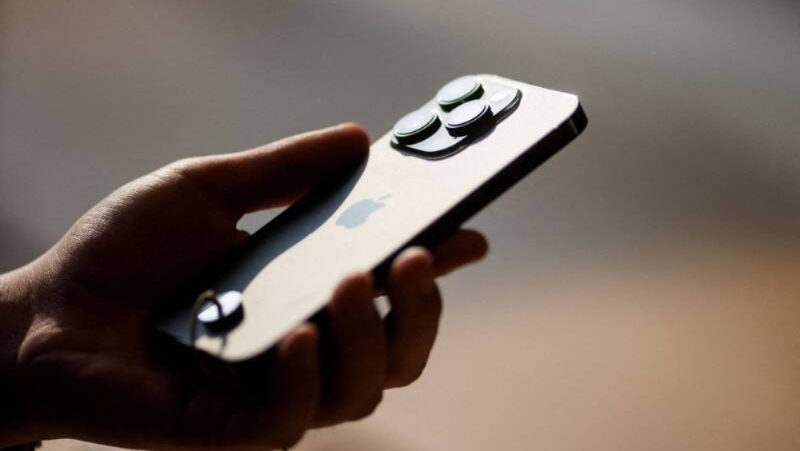 傳將重磅升級咪高峰，iPhone 16或成蘋果首款AI手機。 路透社