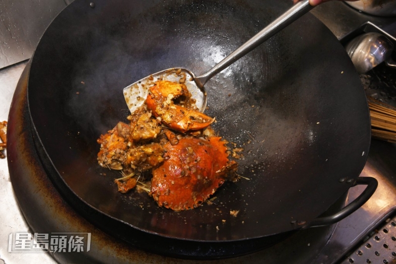 胡椒炒蟹鑊氣十足。
