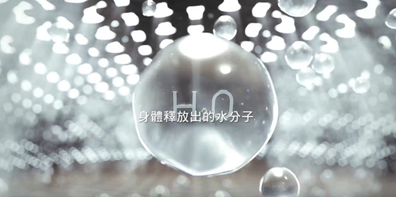 UNIQLO亦有將HEATTECH我發熱原理于網站公開！