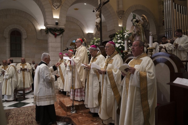 伯利恒在平安夜舉行彌撒。美聯社