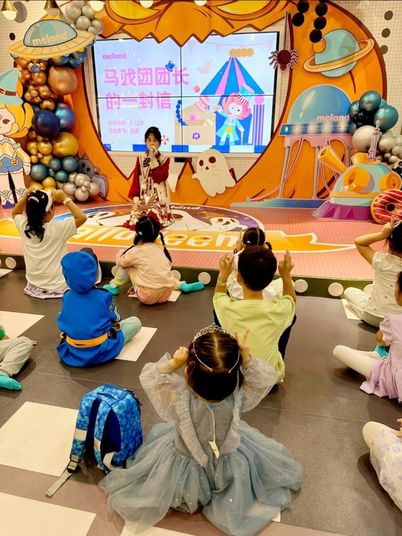 場內不時舉行工作坊及講 故事環節，深受小孩子歡迎。（圖片授權：Anita Wu）