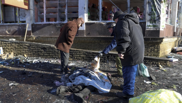 頓涅茨克遭受炮擊。