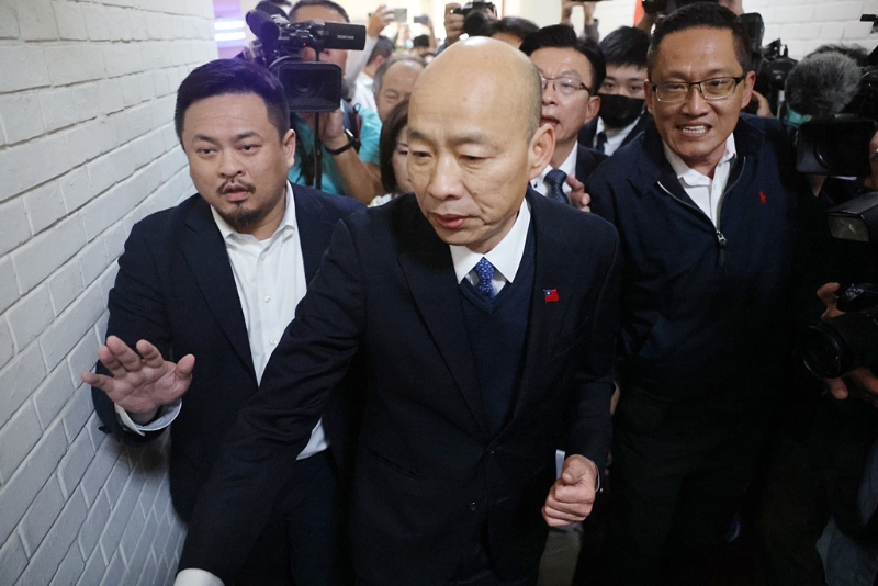 韓國瑜“震撼教育”連發兩槍！