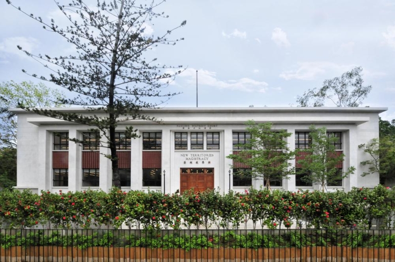 這座純白英式建筑物是不少電影取景地。 （圖片來源：香港青年協會領袖學院）