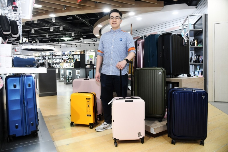 豐澤電器高級顧客服務顧問Mac Chan