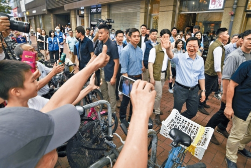 66%香港市民滿意本屆政府表現