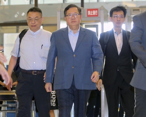 前?；鶗岸麻L、桃園市前市長鄭文燦（中）涉貪案持續受到各界關注。中時資料照