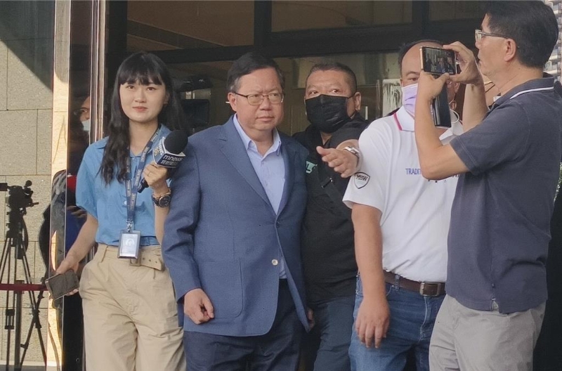 前桃園市長鄭文燦涉貪500萬元遭檢調偵辦。