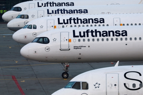 德國漢莎航空在法蘭克福機場的航機。路透社