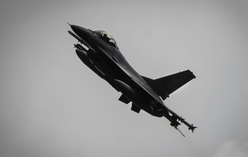 烏克蘭獲西方盟國提供的其中一架F-16戰機墜毀。
