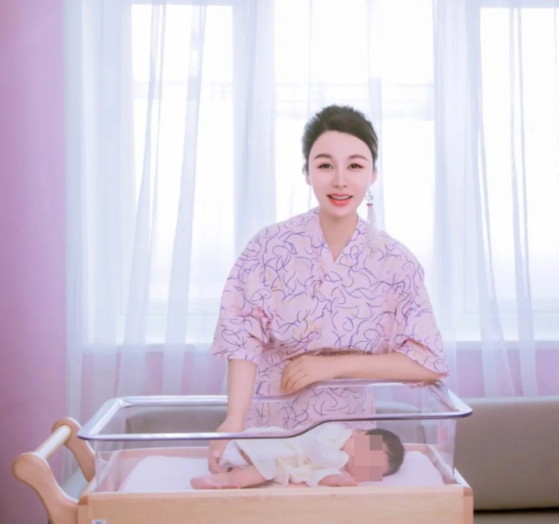 徐小姐稱自己一直承擔女兒的生活費。