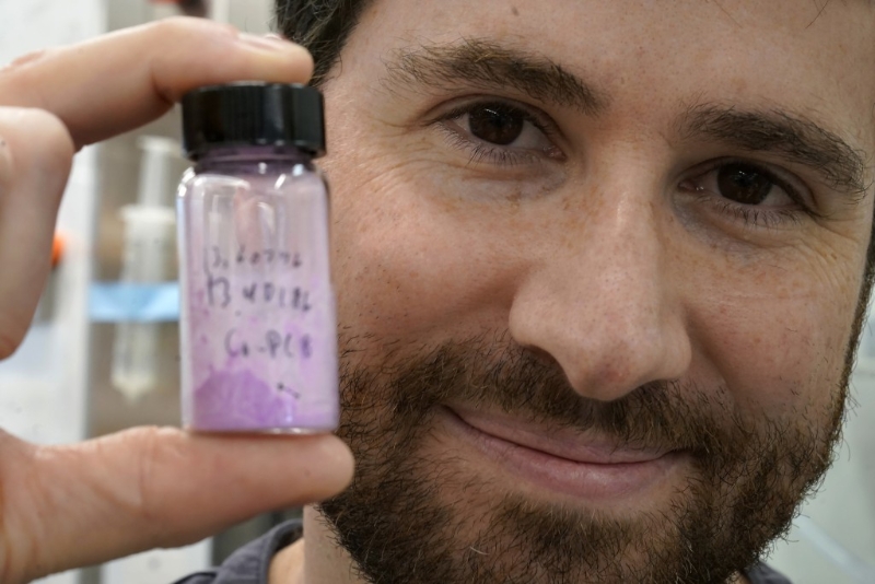 鈷可利用于化學、生物等多個范疇。(路透社)