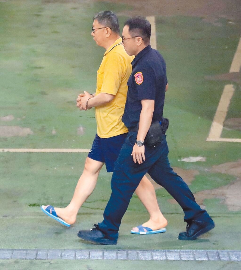 民眾黨主席柯文哲被羈押將近2個月。