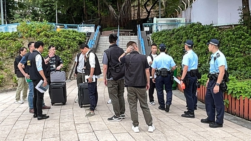 大批重案組探員今日到場調查。