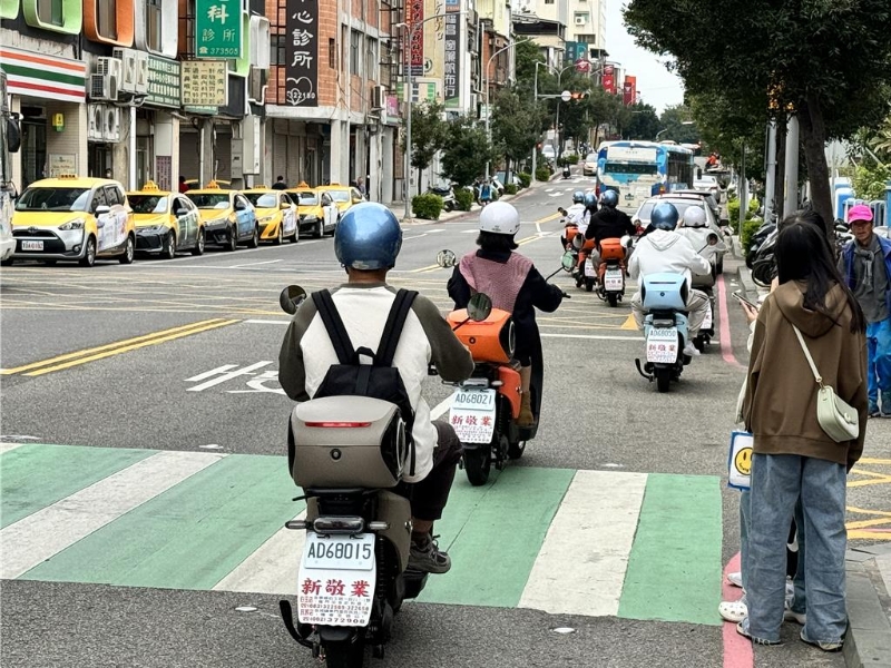 金門最近在街上與各大景點陸客越來越多，民眾擔憂昔日滿街自由行陸客騎車亂串的亂象恐又將到來。