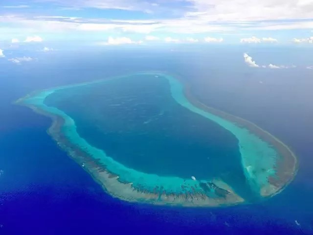 中方有報告指黃巖島環境質量優美
