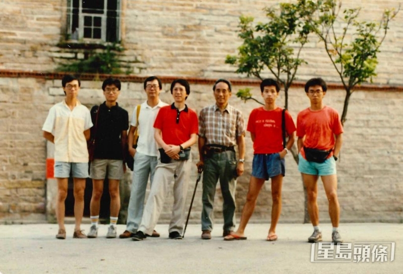 鄭炳鴻（左二）指，早年隨張肇康（右三）到內地考察，深受啟發。