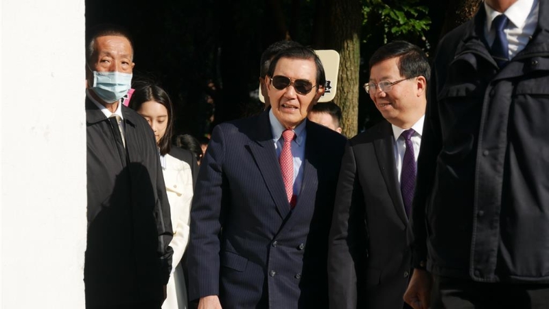 馬英九基金會邀請大陸師生團訪臺，首站來到中山女中