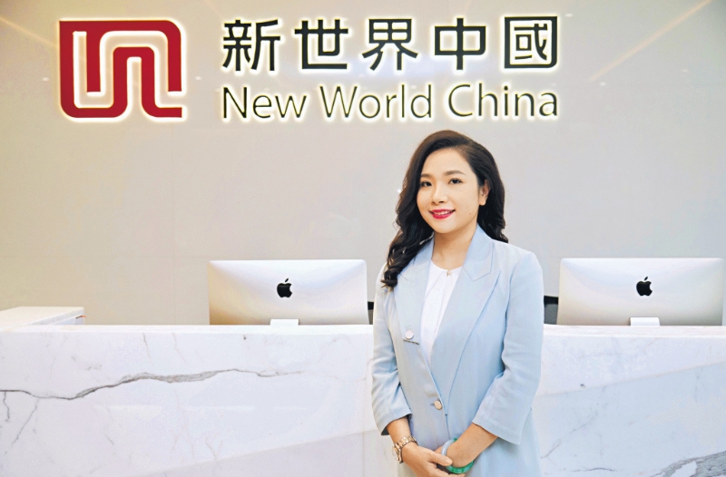 黃少媚2015年10月加入新世界中國，據悉她過去十年助新世界中國業績持續改善。