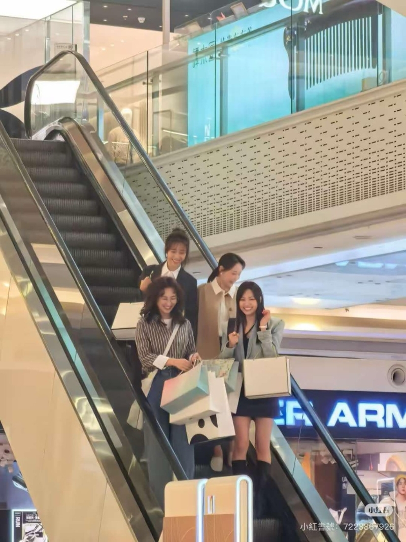 高海寧今次于內地拍攝，造型好特別。