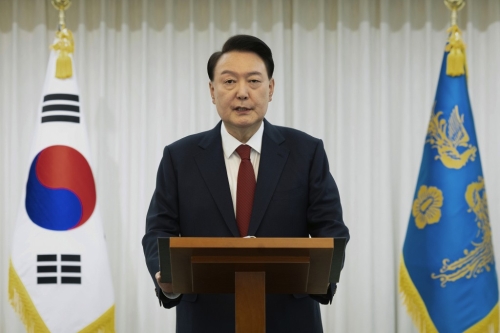 尹錫悅拒捕，總統警衛處人員早前阻撓公調處執行逮捕令。 美聯社