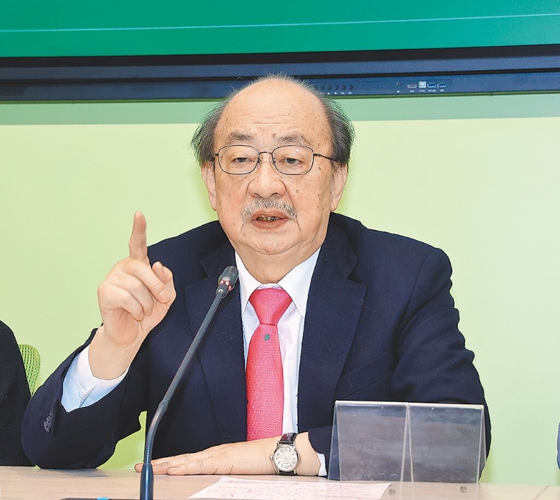 民進黨“立院”黨團總召柯建銘（見圖）喊出“罷免立法院長”韓國瑜，7日民進黨“立院”黨團提案將“改選立法院長”案排入周五院會，最終仍遭藍白以人數優勢封殺。