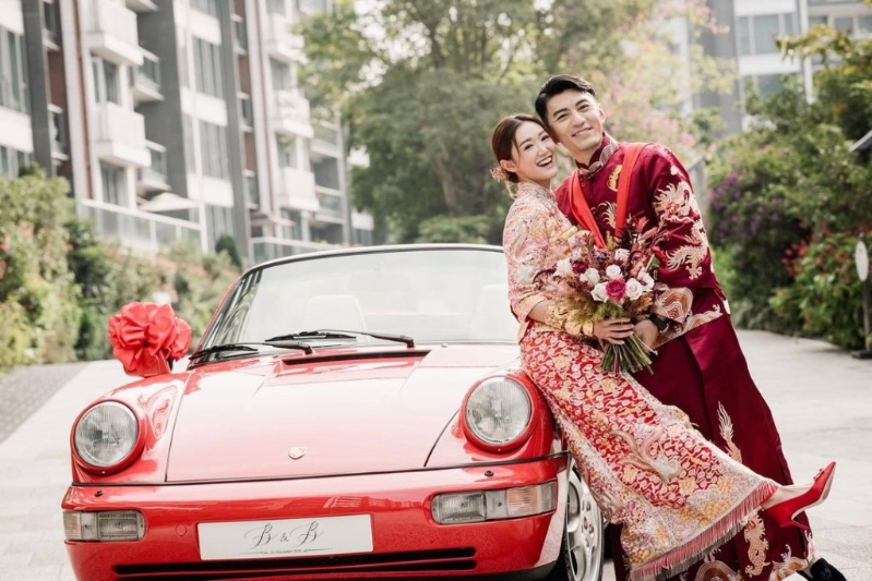 袁偉豪與張寶兒于2017年合作拍真人秀互生情愫，三年后結婚。