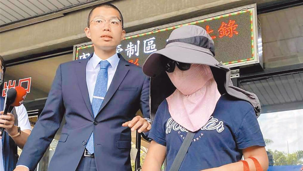 5億高中生母親決定在過年后辦理遺體火化。