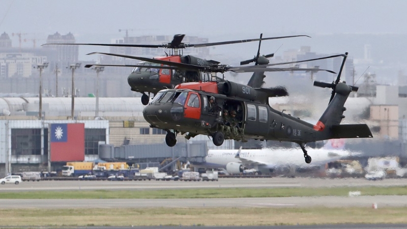 美軍UH-60“黑鷹”直升機。 美聯社