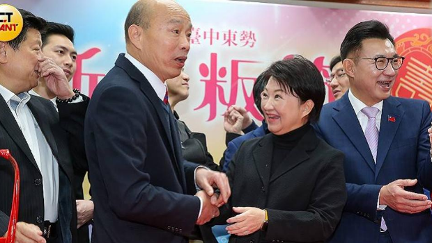 盧秀燕日前“回娘家”出席“立院”活動，與“立法院長”韓國瑜相見歡，也為遭被點名罷免的藍委“跨區”打氣。
