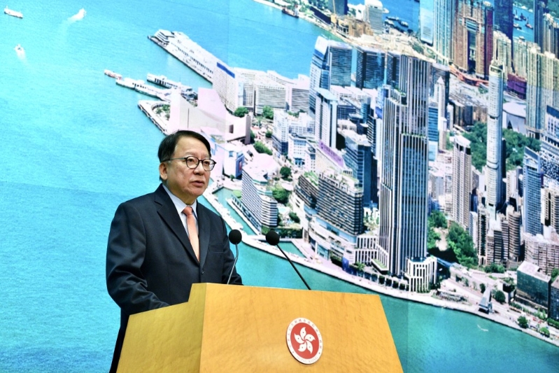 署理行政長官陳國基見記者。