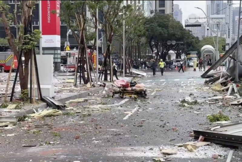 新光三越于2025年2月發生氣體爆炸事件。美聯社