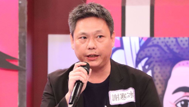 資深媒體人謝寒冰。