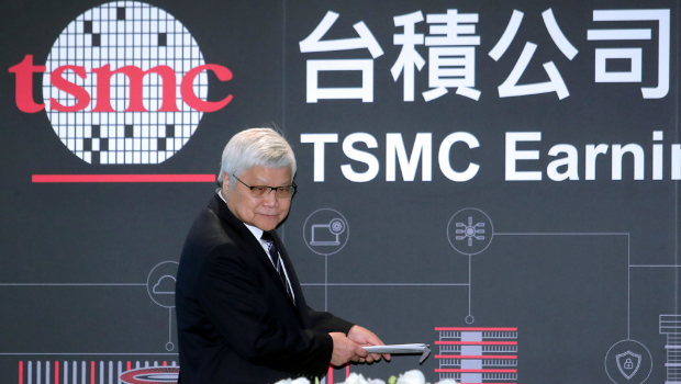 英特爾分拆傳聞不斷，臺積電被點名可能介入，董事長兼總裁魏哲家一舉一動受到關注。