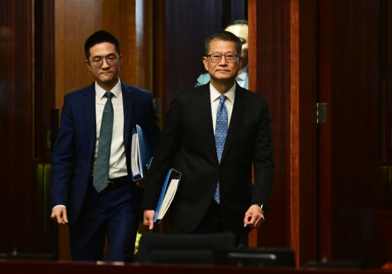 財政司司長陳茂波發表新一份財政預算案。