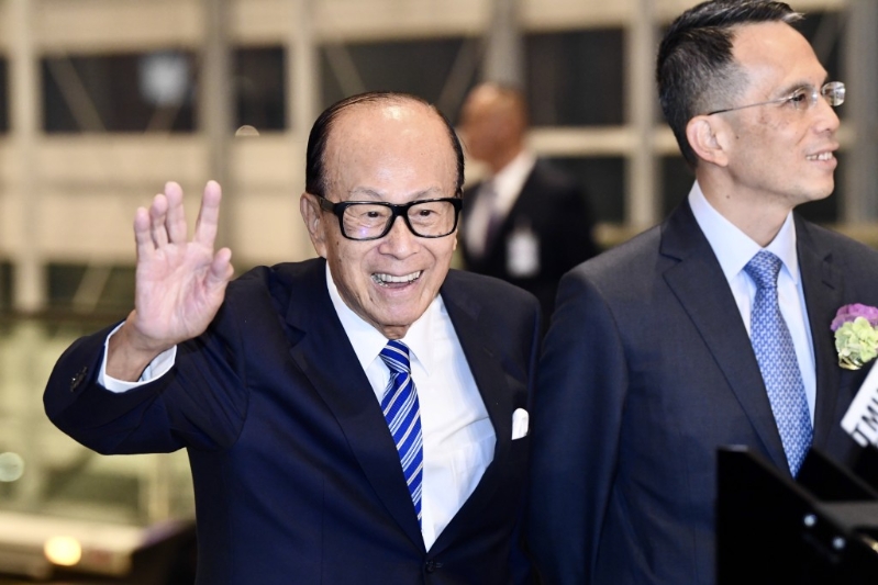 長和系創辦人李嘉誠以身家373億美元，蟬聯香港首富寶座。