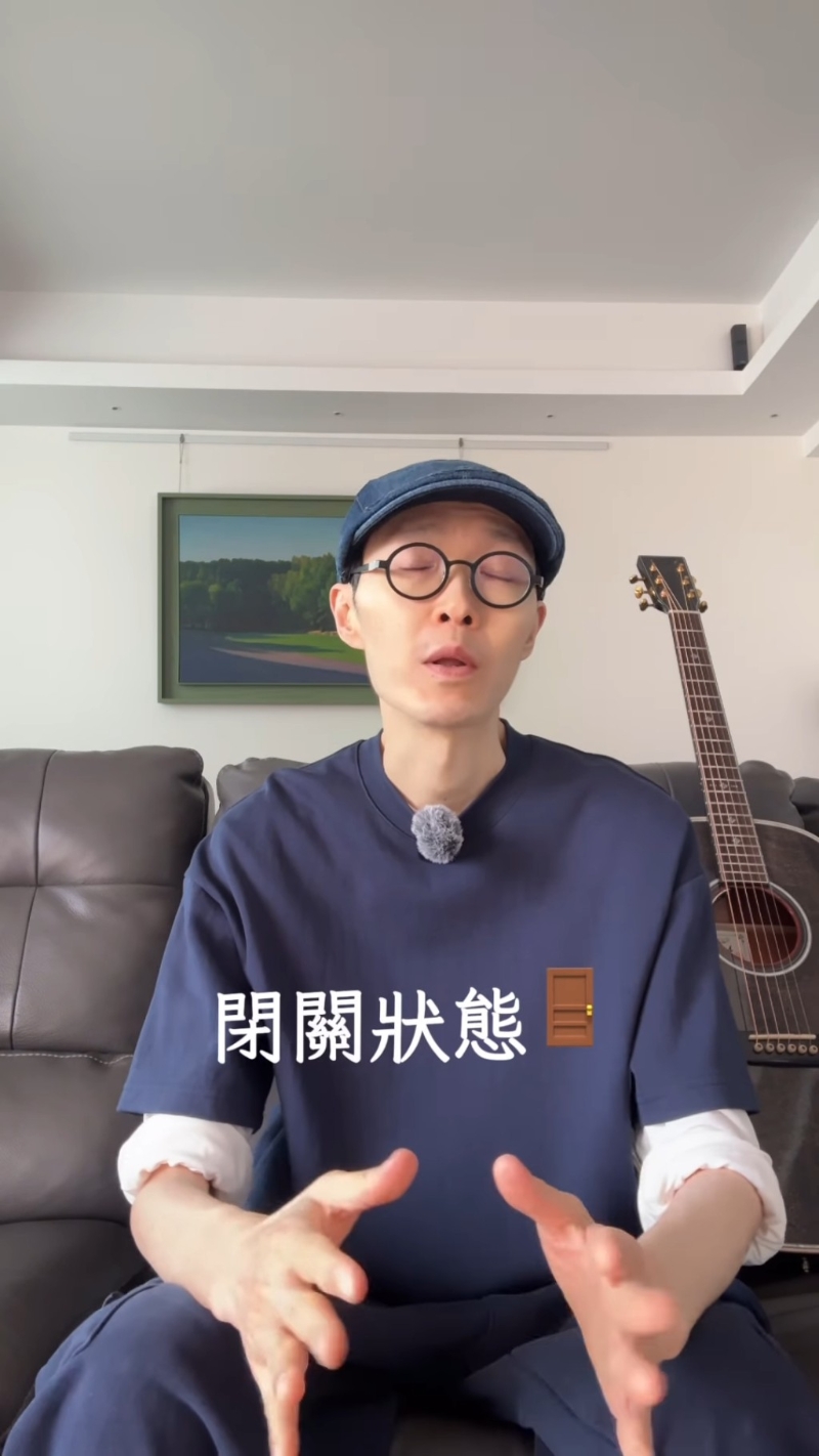 片中可見方大同明顯消瘦，臉龐削瘦到變「V字」，讓人心疼，但看起來精神不俗。