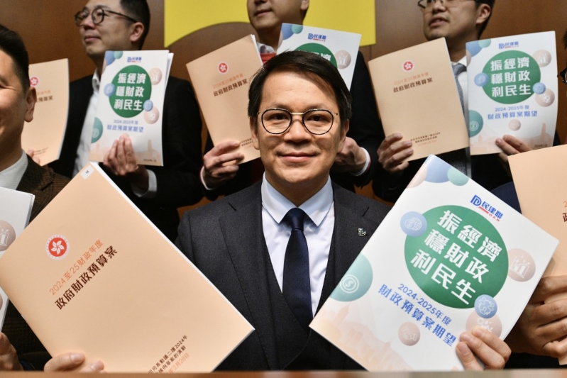 民建聯主席陳克勤表示，在如今的地緣政治背景下，涉及關鍵領域的商業行為很難被視作單純的商業往來。