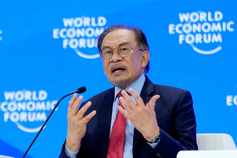 美國總統特朗普對馬來西亞課征24%對等關稅，大馬首相安瓦爾7日批評特朗普的關稅措施缺乏正當性、計算方式令人質疑。美聯社