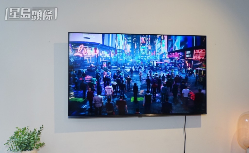 OLED evo AI電視M5采用無線連接的Zero Connect Box。