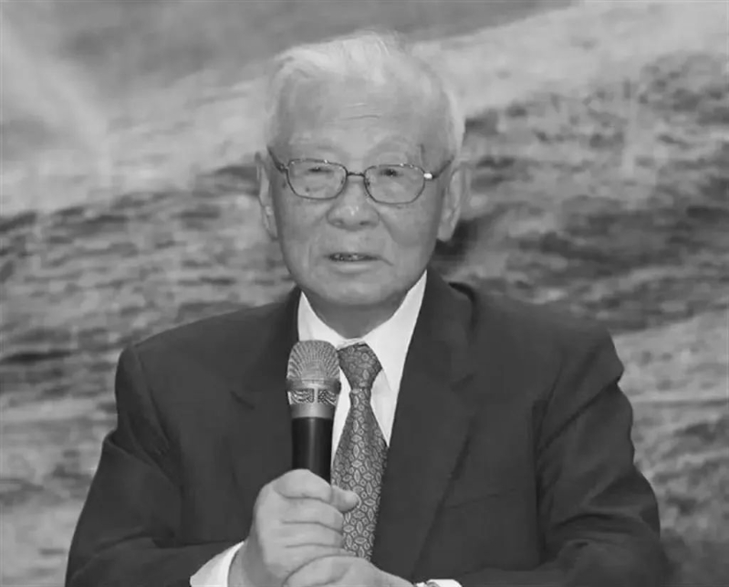 許歷農