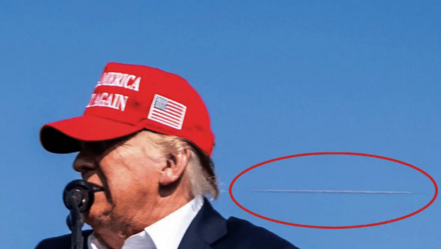 紐時攝影記者米爾斯憑藉拍攝的特朗普遇刺事件子彈劃過的照片，榮獲突發新聞攝影獎。