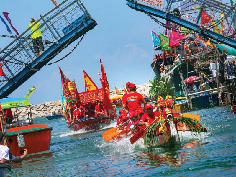 大澳龍舟游涌及競渡（香港旅發局網頁）。