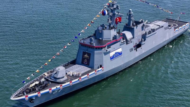 4月底亮相的朝鮮新驅逐艦“崔賢”號。朝中社